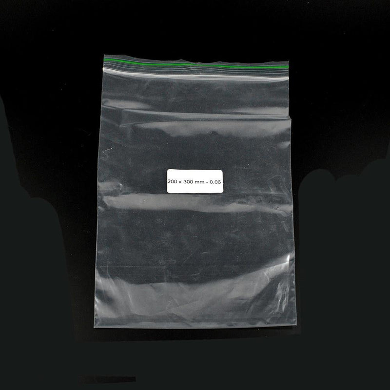Ziplock Bag 200x300mm  0,06mm - ABK Europe | Your Partner in Smoking